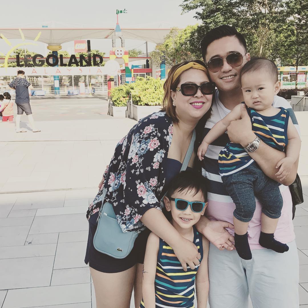 LEGOLAND_MY's tweet photo. Happy Parents Day to all the awesome mums and dads on earth, who rock the socks off their kids! Repost photo from #LEGOLANDMY visitors! https://t.co/Fvdwru9sT6