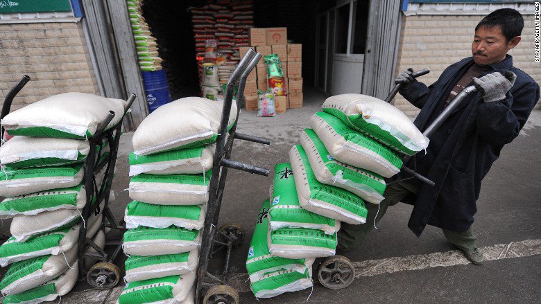 CNN's tweet photo. The United States has inked a deal to sell rice to China for the first time ever https://t.co/uK4ZMkXwGW https://t.co/r09rwdnbe0