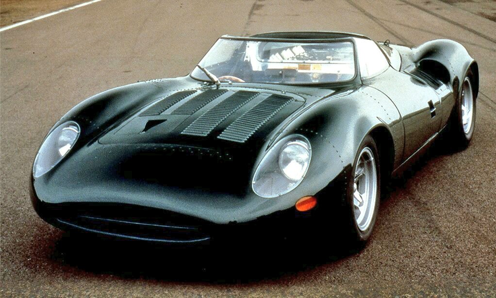 BCJr's tweet photo. #Caturday Dreams.👌󾓪💯

#Jaguar #XJ13 #V12 British Beauty!

@JaguarPics @Bertieschip
@DP_Grouch @markrhysdavies
@FAFBulldog @LienhardRacing 👊💥 https://t.co/m1O8tx1Oku
