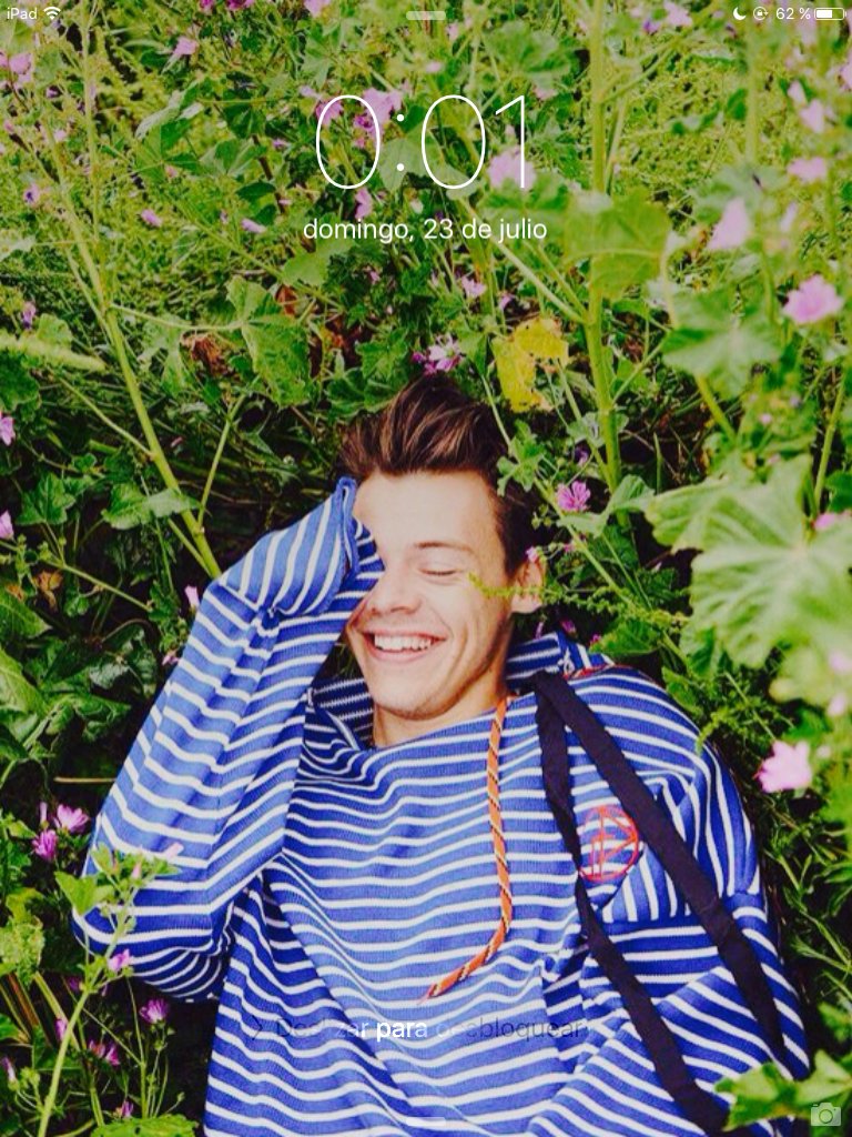 Blanco11Vio's tweet photo. #7YearsOfOneDirection Felicidades Venezuela es23 de julio el día en que se te permite llorar por tus bebes y todos te veran como a una loca https://t.co/fKmA9s9caF