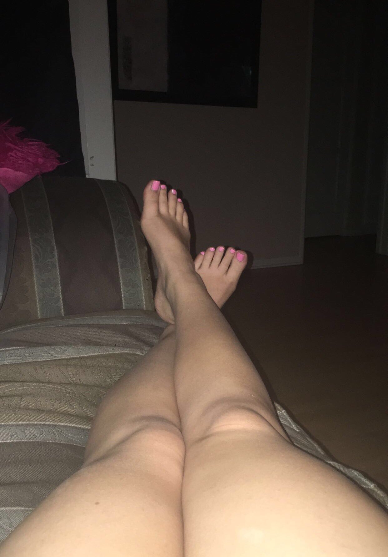 Resting up... gonna give myself a pedicure later!! https://t.co/qXCs2fdDrZ