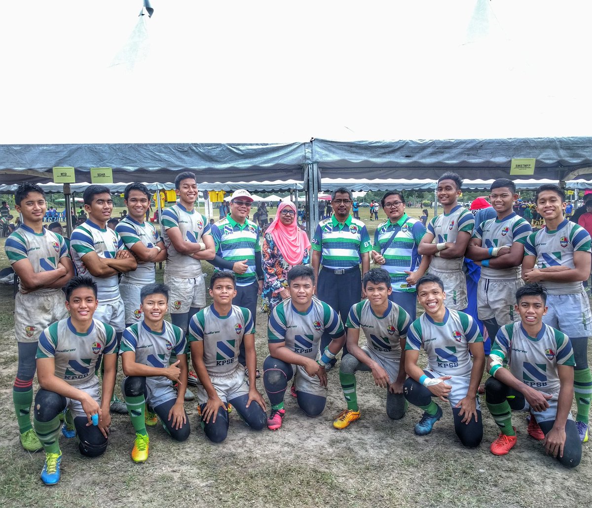 tvcentralmy's tweet photo. Cup Finalist #teamintegomb https://t.co/LtWOglTqNP