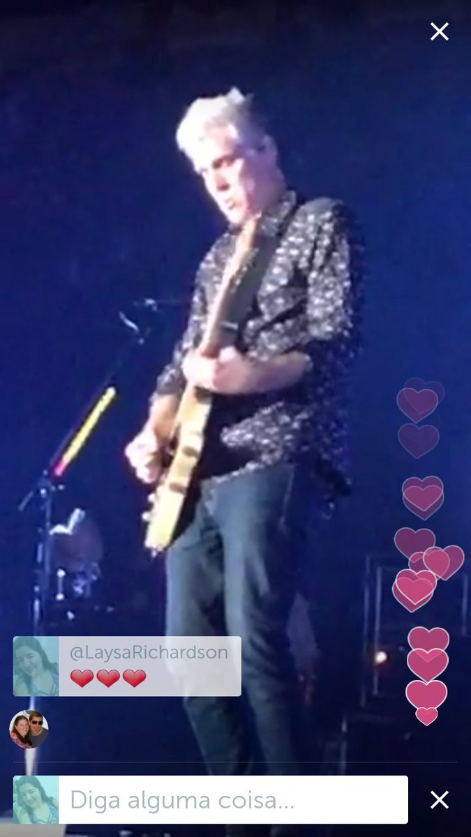 LaysaRichardson's tweet photo. Today,@StalkingKyle's solo guitar 🎸 JUST LOVE #KyleCook #MyPerfectIdol #HandMeDown #ABriefHistoryTour
#MB20 #MatchboxTwenty #MB20IS20 ❤️❤️❤️ https://t.co/Rf5V6enhxN