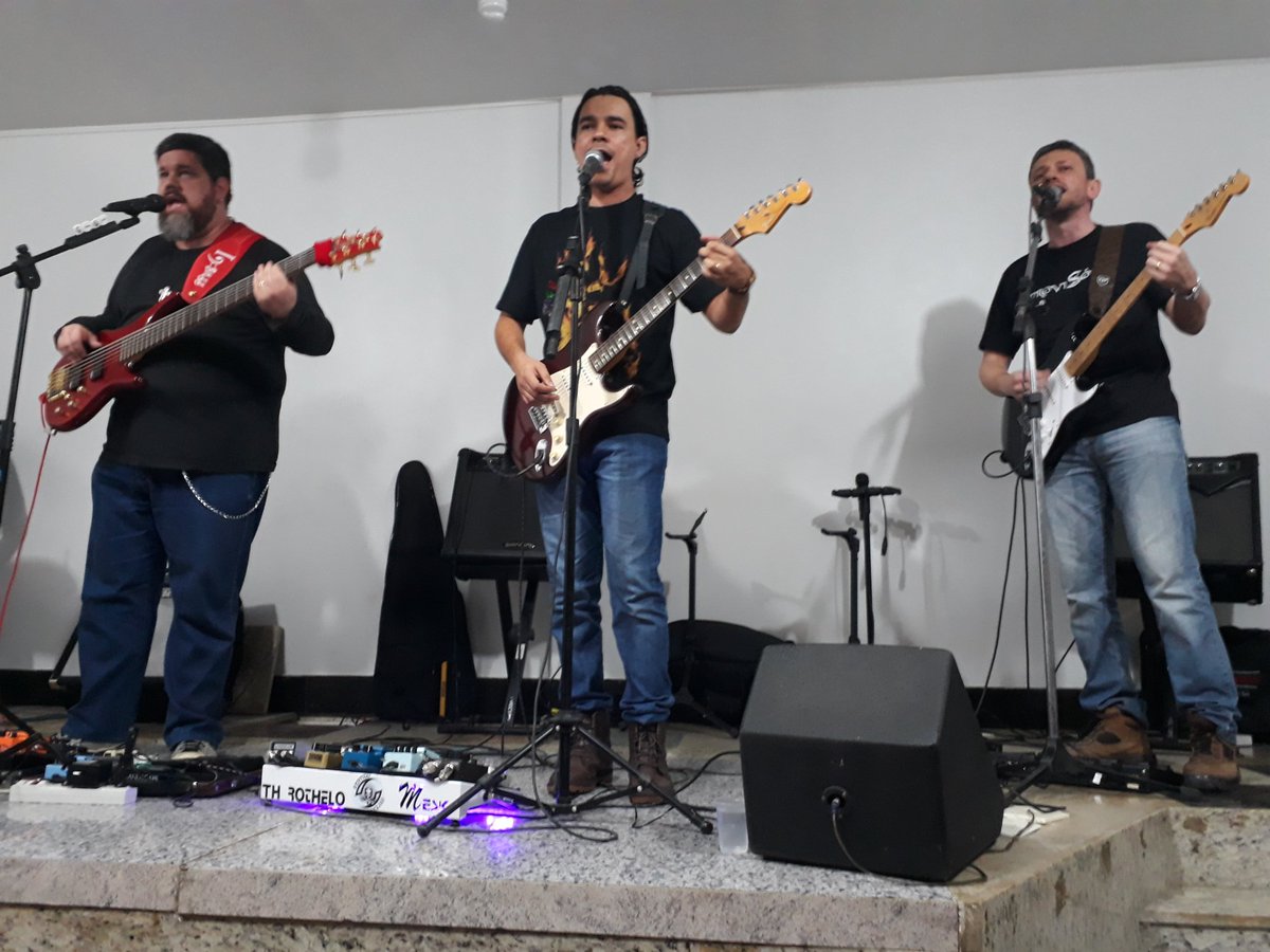 igortitillo's tweet photo. E assim foi o compromisso de ontem do #Sentido_Inverso no RCC Mission III - Rio das Pedras...

A Deus toda honra, glória e louvor! https://t.co/BwgK0s14kr