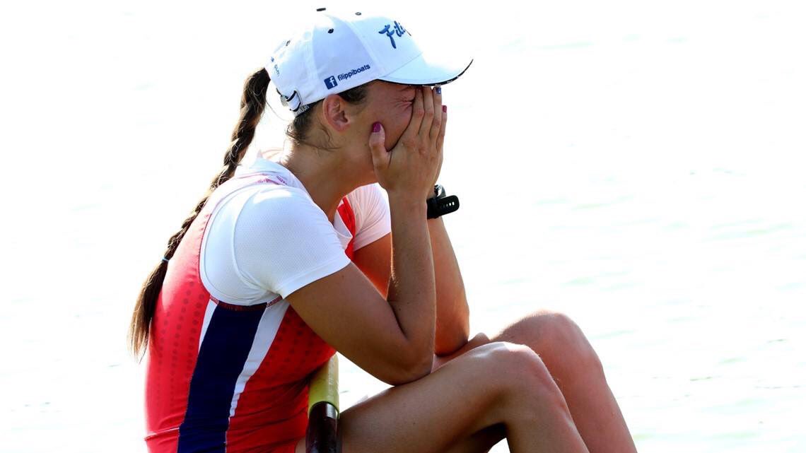 Alfin puedo decir que soy CAMPEONA DEL MUNDO! ❤️🥇🇨🇱 <a href="/MindepChile/">Ministerio del Deporte</a> <a href="/INDChileOficial/">IND Chile 🇨🇱</a> @_COCH_OFICIAL