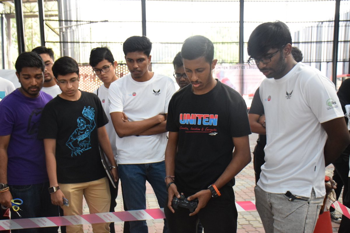 UNITENRobotics's tweet photo. Today's thread for URL2017 https://t.co/bSyAz7EvGd