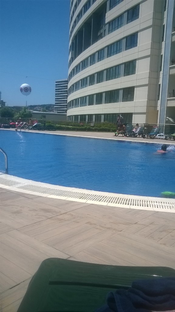 Slm havuza gelmek isteyen çift yada tek bayanlar buyrun misafir olun maltepe