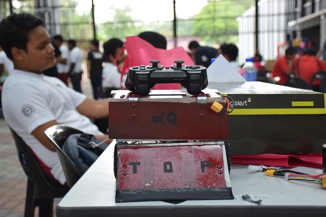 UNITENRobotics's tweet photo. https://t.co/p5SQzN0XoU