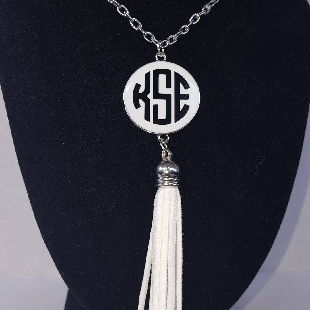 SWCDecals's tweet photo. Monogram Tassel Necklace https://t.co/7nOL3wE44A #monogram #monogramnecklace #monogramtasselnecklace #tasselnecklace #personalizenecklace https://t.co/gyzTWagW4v