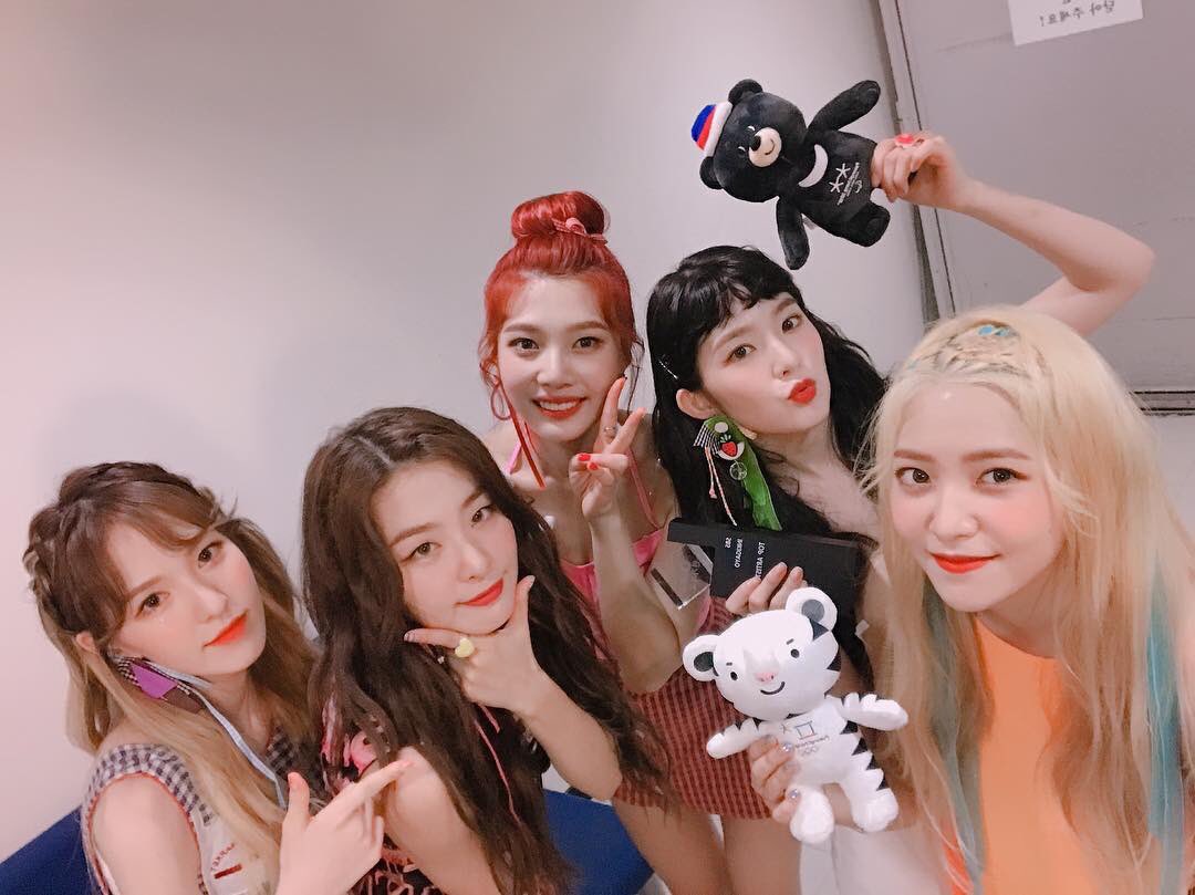 RV_Joy_9_3's tweet photo. #RedVelvet5thWin
毎日毎日おつかれさま💖💖
おめでと〜!🍉🍍🍊🥝🍇 https://t.co/YlzKUqja6k