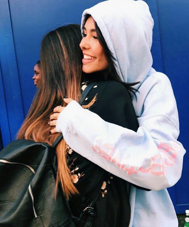 ItsLoyalMendes's tweet photo. Can this be us one day? @madisonbeer https://t.co/Ux9CRcki9I