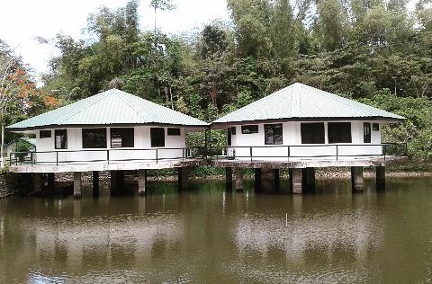 MsFlitwick's tweet image. Do not drown yourself in over studying. Find time to unwind. Your life doesn't solely revolve doing all school stuffs. Relax😊👇