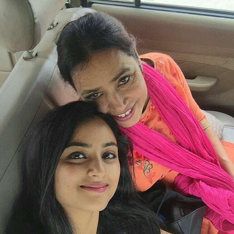 Priya Chakraborty (@_priyaa14) on Twitter photo Happy Weekend all n my cutie pie <a href="/_madirakshi/">Madirakshi</a> di๐๐ love you my love
<a href="/FCMadirakshi/">MadirakshiMundle</a> Happy Weekend all n my cutie pie <a href="/_madirakshi/">Madirakshi</a> di๐๐ love you my love
<a href="/FCMadirakshi/">MadirakshiMundle</a>
