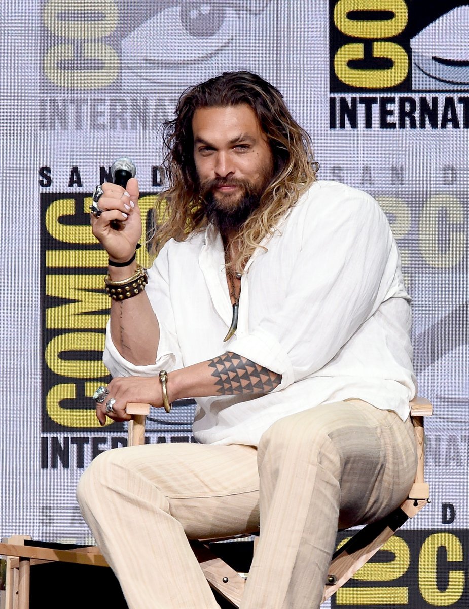 JASONMOMOA_TH's tweet photo. ภาพเจสันในงานคอมิคคอนครับ #SDCC2017 #JasonMomoa https://t.co/DVDafokgvS