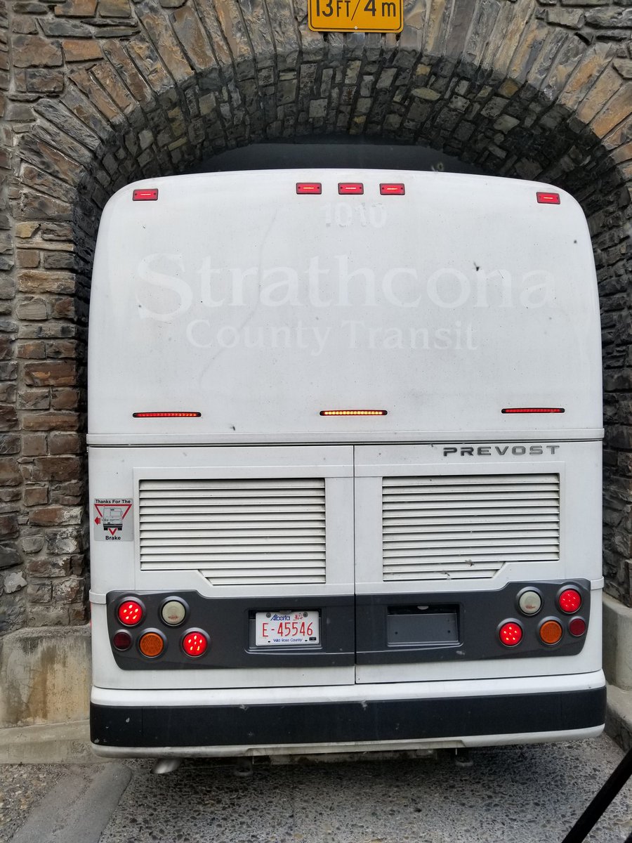 b_greywolf's tweet photo. Some of the fun that #busdriver have in Banff. This tunnel is barely wider than a coach, meaning you need the perfect entry angle. https://t.co/IFDC4Ya1Po