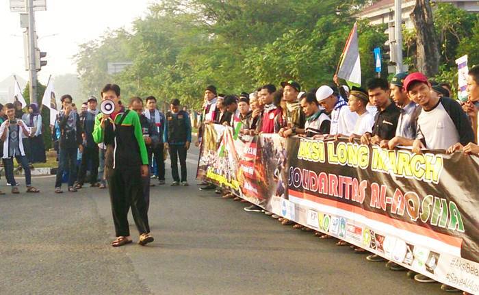 KAMMI Karawang Desak Pemerintah Tunaikan Hak Muslim Al Aqsha kammikarawang.or.id/kammi-karawang…