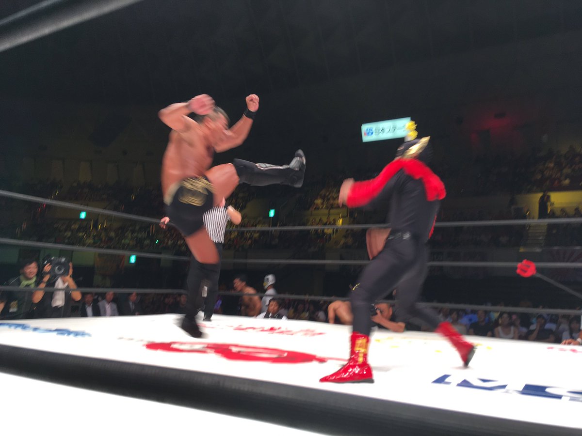 dragongate_pro's tweet photo. 【 #神戸ワールド記念ホール 速報】
緊急決定試合 start!
#ストーカー市川
vs
#望月成晃
速報&リポートは、ドラゴンゲートmobileにて!
#DragonGate #ProWrestling
#KOBEプロレスフェスティバル2017 https://t.co/yieS74bdt7