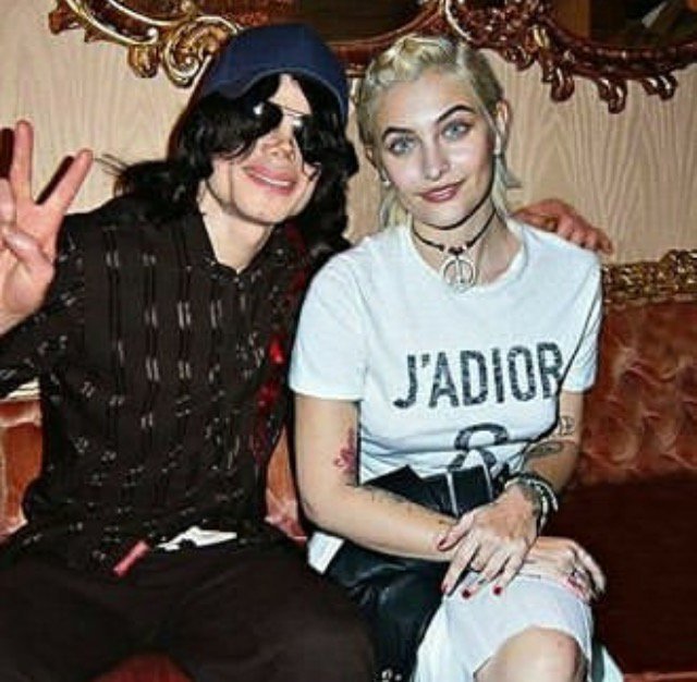 I love you daddy 💜