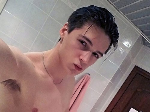 #Gay #MuscleCam Chriss Cane Live! Now at https://t.co/zDbZsDyOz5! https://t.co/b5Zezc9DOe
