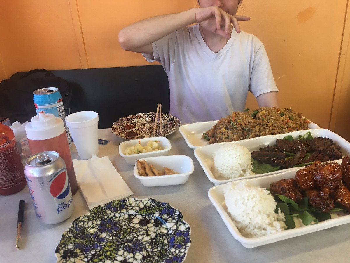 TheNathanSloan's tweet photo. dude aberdeen is poppin pussy https://t.co/z0Jcs0c9mf