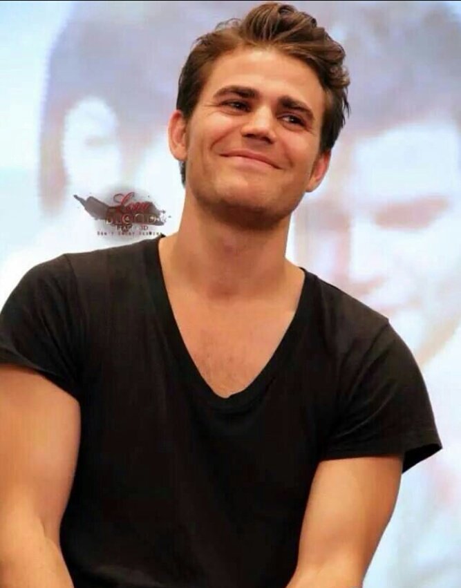 Happy birthday! you are very cute and deserve the best i love youu, paul wesley 