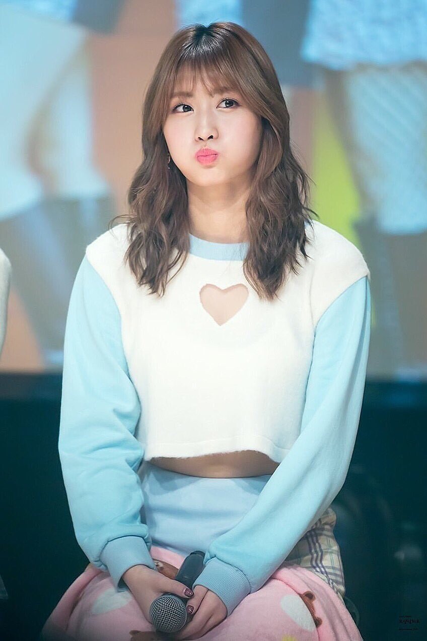 TWICE モモちゃん推し (@q0x2NGKD8zsjDKX) / X