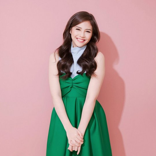 silvertoesss's tweet photo. yes keep smiling, you deserve to be happy 💋 @superjanella https://t.co/35ykyc1AP1
