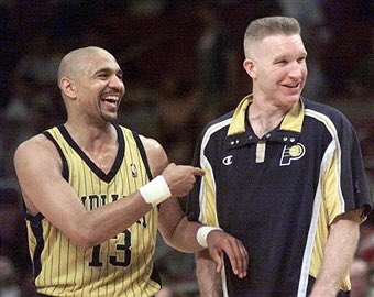 Happy Birthday to former forward, Chris Mullin. 