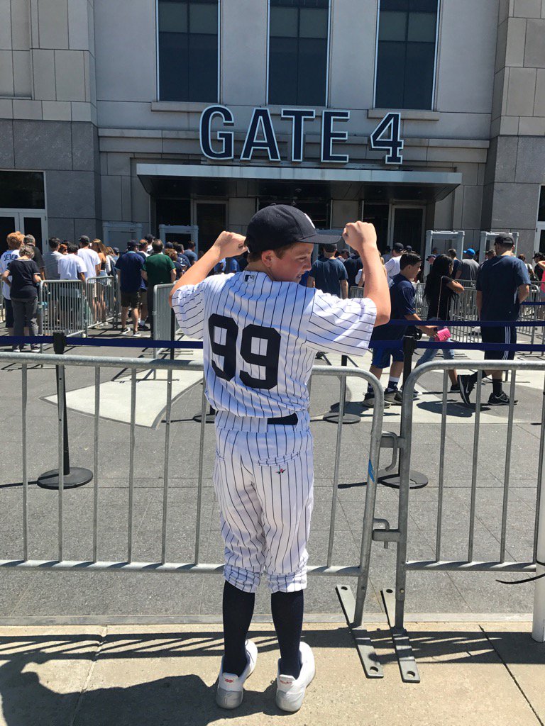 patriothills's tweet photo. At @Yankees today https://t.co/5HzTjCXSJs