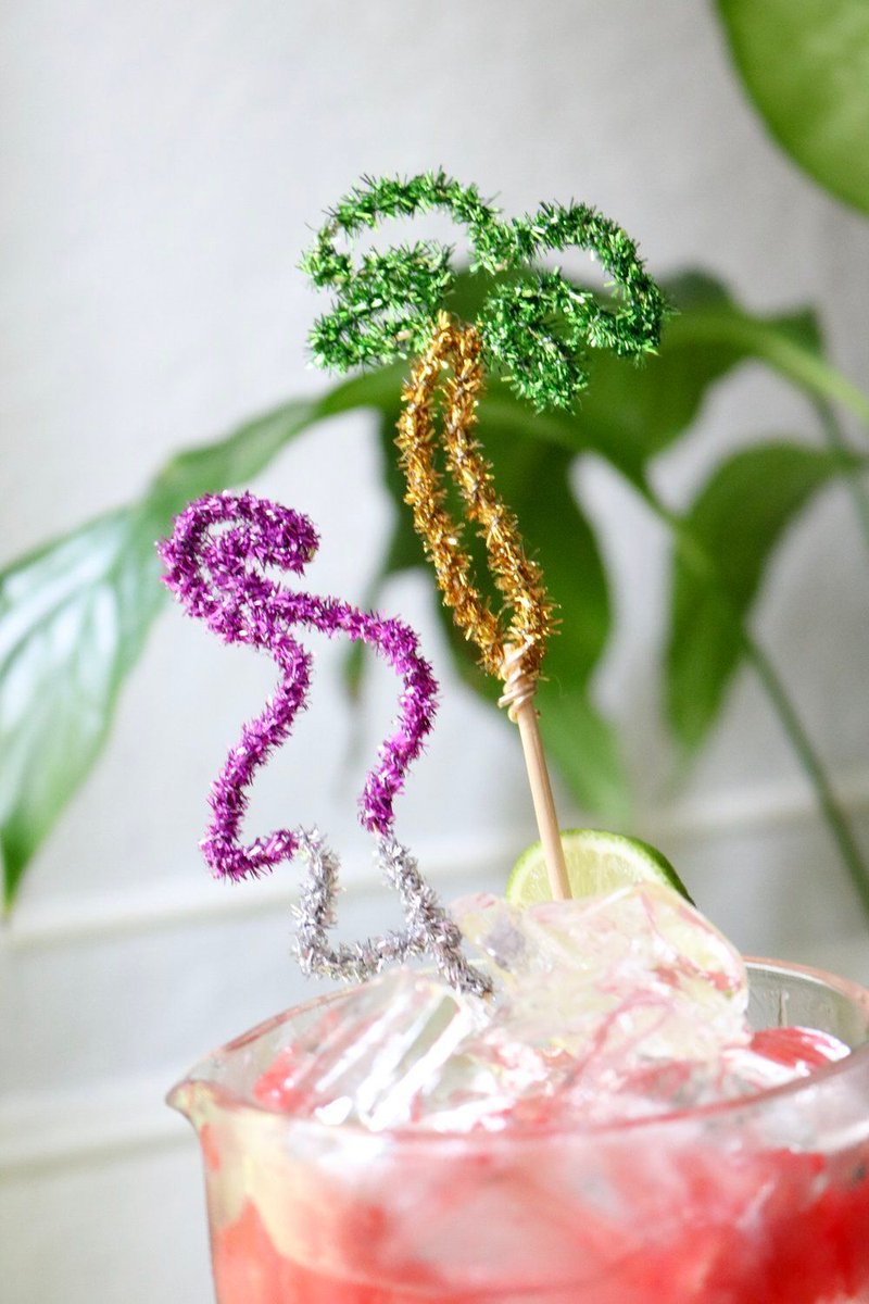 arizonacraftmom's tweet photo. DIY #handmade cocktail https://t.co/bdjoljSrOe stirrers. #summercrafting @cLumberjacks https://t.co/sY4wPaKR3t