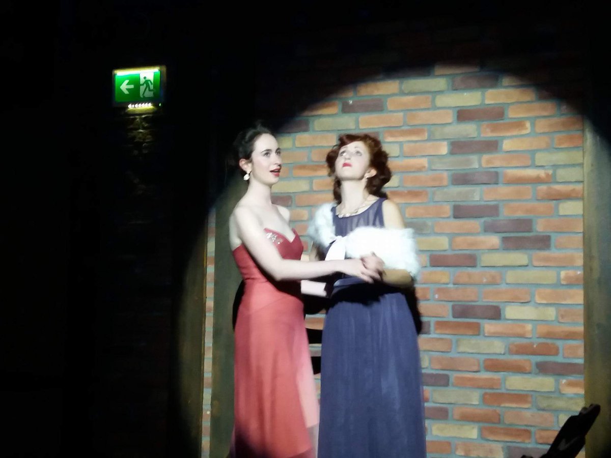 GalwayFringe's tweet photo. @LipZincTheatre Mad Cats and Diva is on @sevenbargalway loft at 6pm 
#galwayfringe17 #fundit #sevenbar #diva #drama
https://t.co/iaCn1krDWs https://t.co/XEY0X5hYPL