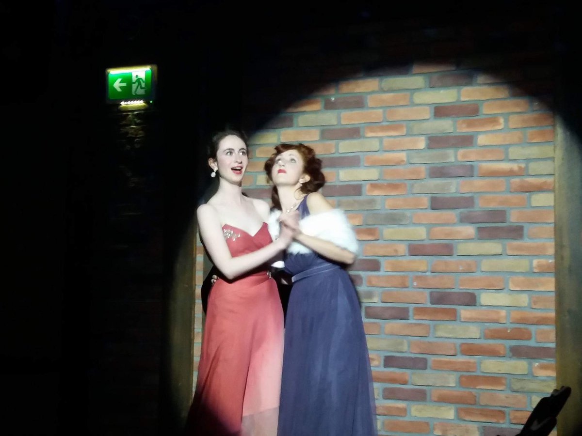GalwayFringe's tweet photo. @LipZincTheatre Mad Cats and Diva is on @sevenbargalway loft at 6pm 
#galwayfringe17 #fundit #sevenbar #diva #drama
https://t.co/iaCn1krDWs https://t.co/XEY0X5hYPL