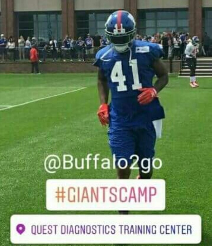 buffalo2go's tweet photo. Thank you to everyone that came out to #GiantsCamp &amp; @Buffalo2go. Don't 4get to visit https://t.co/11RTj7cWX2 for the 411. LET'S GO GIANTS! https://t.co/7i3yE3GV82