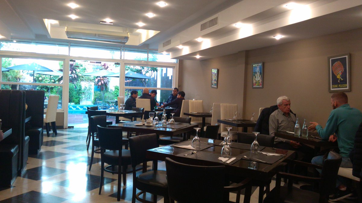TIBIRestoBar's tweet photo. Disfrutamos muchísimo tu presencia, por eso es que te esperamos todas las semanas de lunes a sábado en la #AvCorrientes2256 #TibiRestoBar https://t.co/CgwBiHJQgj