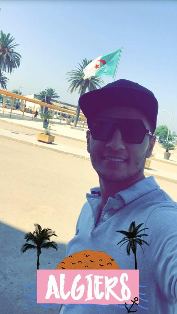 MajalatAlnoujm2's tweet photo. محبوب العرب #محمد_عساف @MohammedAssaf89 #الجزائر #Algeria2017 .
#مجلة_النجوم2 https://t.co/V9pqJNzt6a
