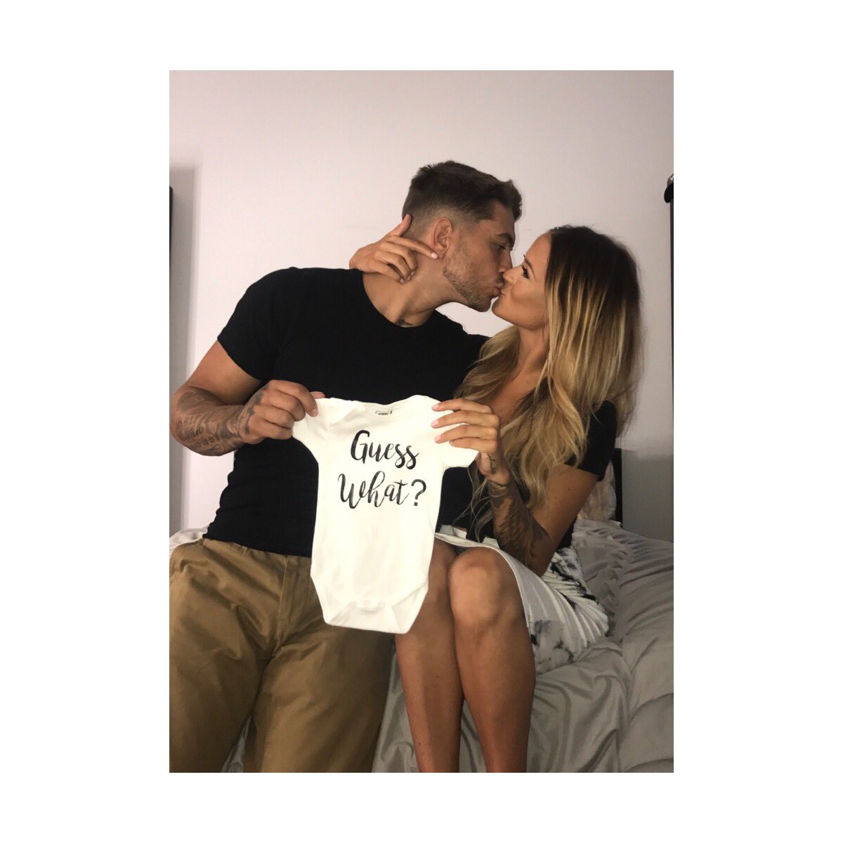 emgalbraith's tweet photo. Our own little valentine coming this valentines day! Baby Sheridan we can't wait to meet you chicken💘🐣 https://t.co/IM0DBzIN2Z