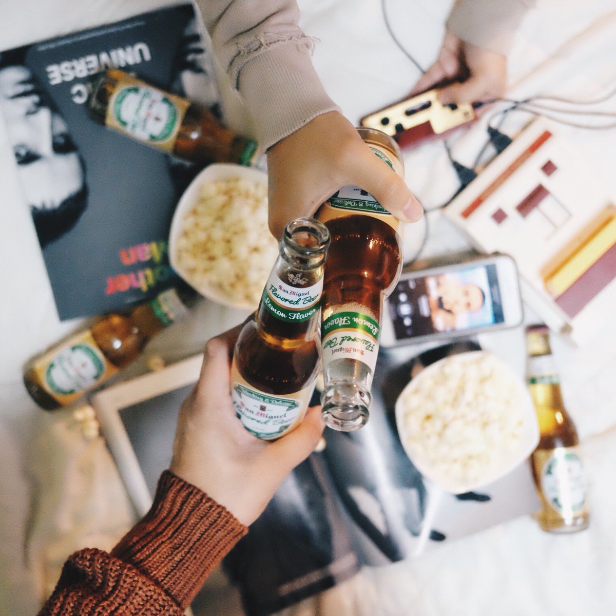 MadHouseMNL's tweet photo. Hanging out tonight with tons of stories, games and bottles of @smfbph with friends!  #SMFBFriendshipDay #sweeeet https://t.co/PkMshovtJR
