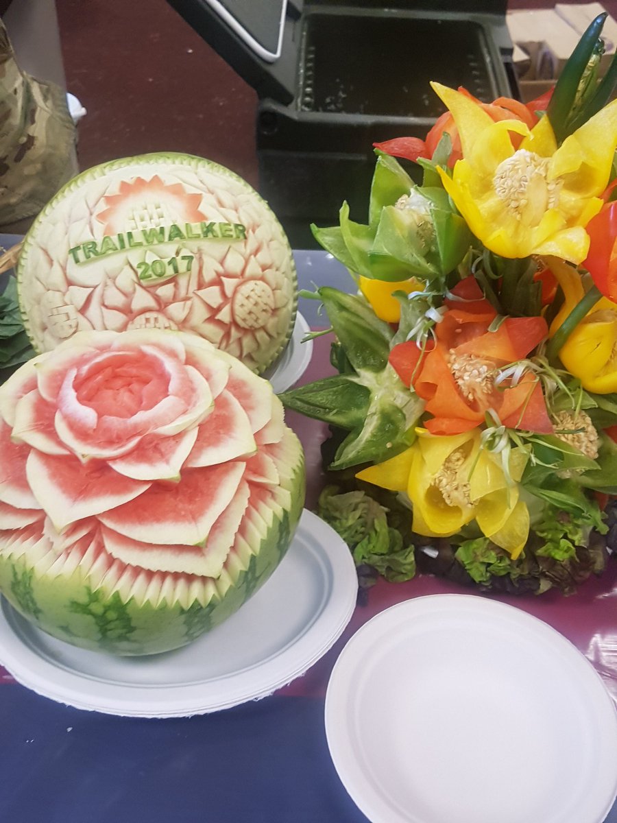 DigCrazyGal's tweet photo. #Gurkha curry and arty watermelons at #Trailwalker2017 https://t.co/iOKep22UPH