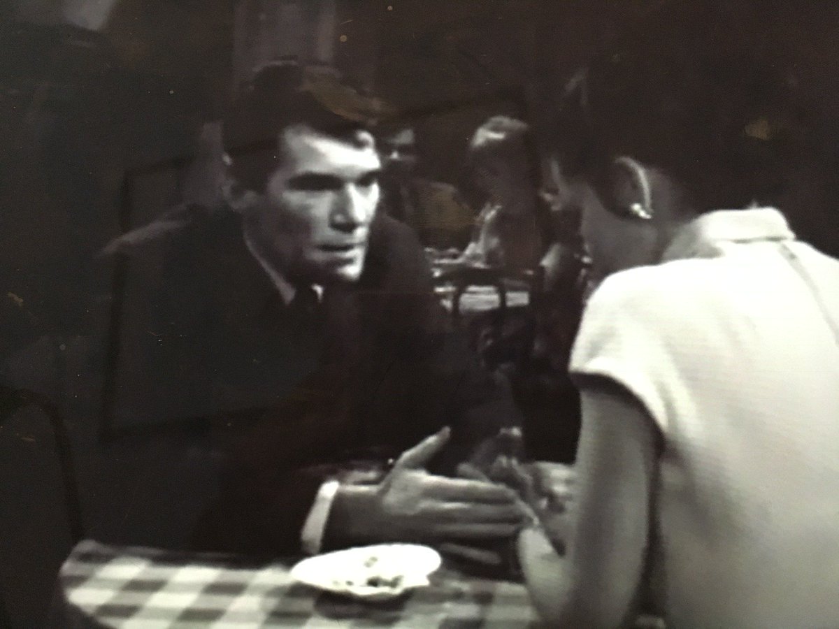 misterphipps's tweet photo. Fairly sure Burke Devlin just drank a toast to an evening free of brothels. It's all go in Collinsport. #darkshadows https://t.co/Todqfq7CxQ