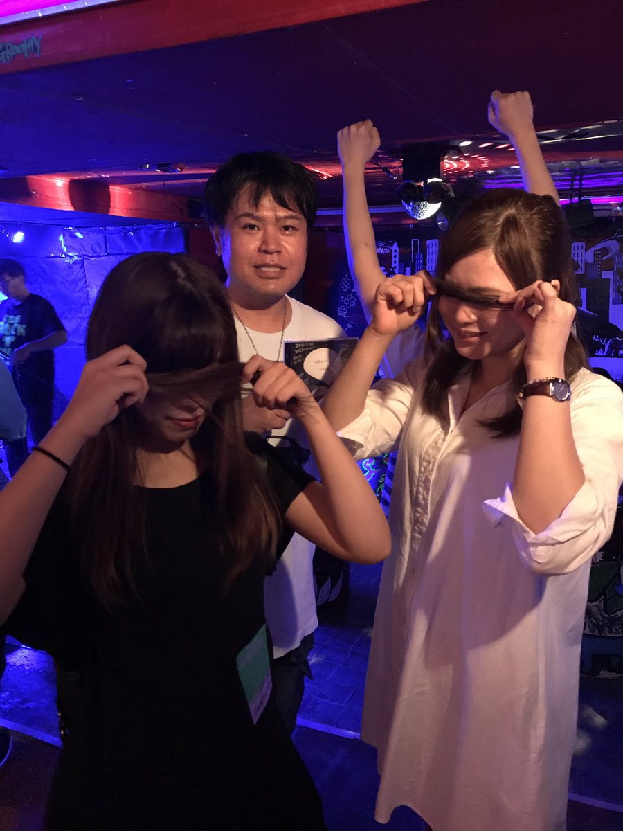 nagoyadyasu's tweet photo. クラブロックンロール
sheeptwarp!
披露された新曲ははじめて聴くツインボーカル!
かっこいいサウンドだったから早く音源で聴きたい♬
そして安定の顔出し限界NG笑!
#sheeptwarp https://t.co/BBqwfqacYJ