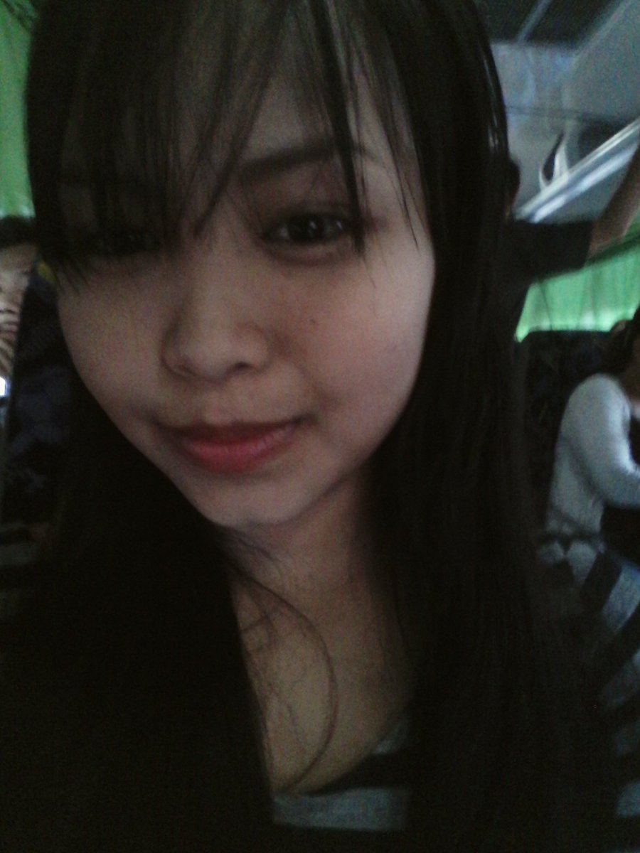 joy_enzelle's tweet photo. While in bus
#biyahengforever😅😅 https://t.co/raXAc74YJx