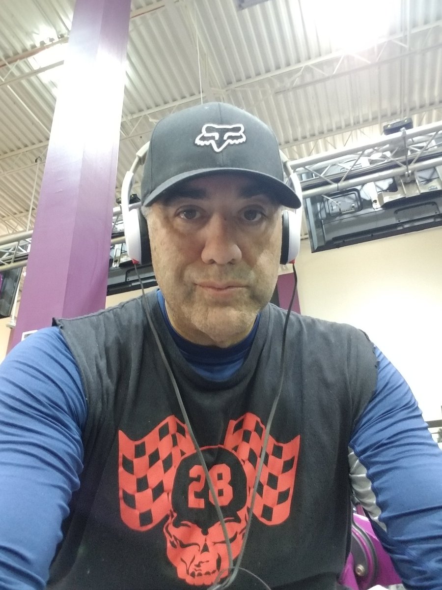 msenicaracing's tweet photo. Sunday cardio!! #BellPlantation #NoDaysOff #gainz #cardio #doinwork #APH #IflySouthern https://t.co/sfrSWvzWmP