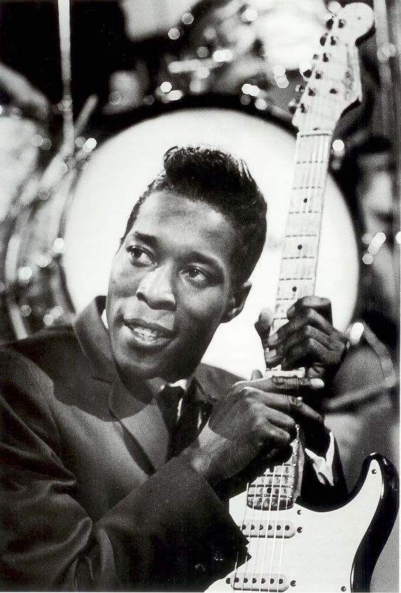 Happy 81st birthday to Buddy Guy. Photo from 1965. 