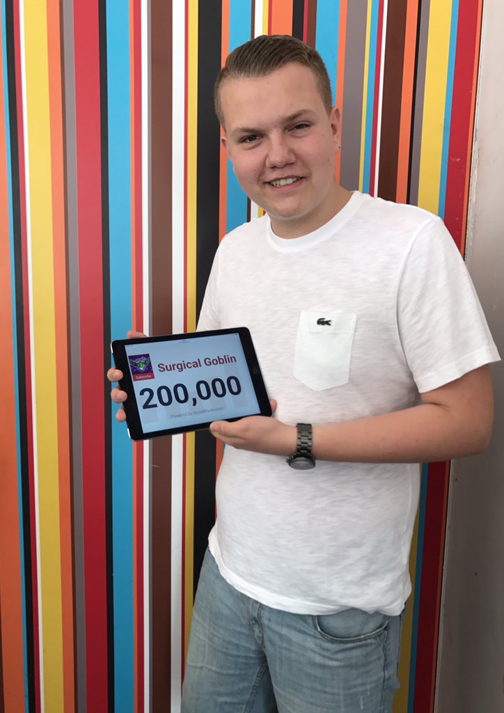 SurgicalGoblin's tweet photo. Absolutely no words right now!!! Thank you all so so much for 200,000 Subscribers❤️😱❤️ https://t.co/cPVYynWW3s