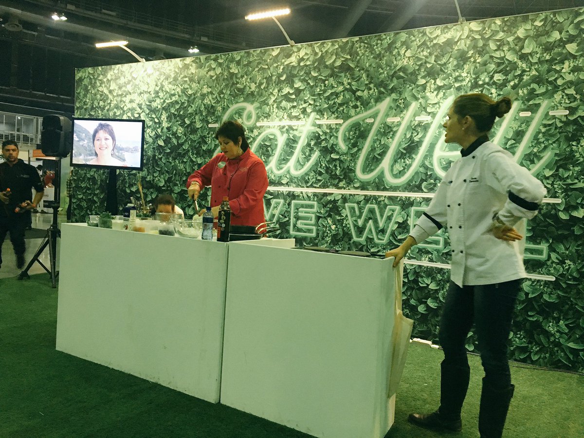meletsoblog's tweet photo. All things foodie related at The Good Food and Wine Show #GFW2017 #foodie #foodblogger #meletso #sundayfunday @JennyMorrisChef 🍽🍷 https://t.co/2bSN2g7y9k