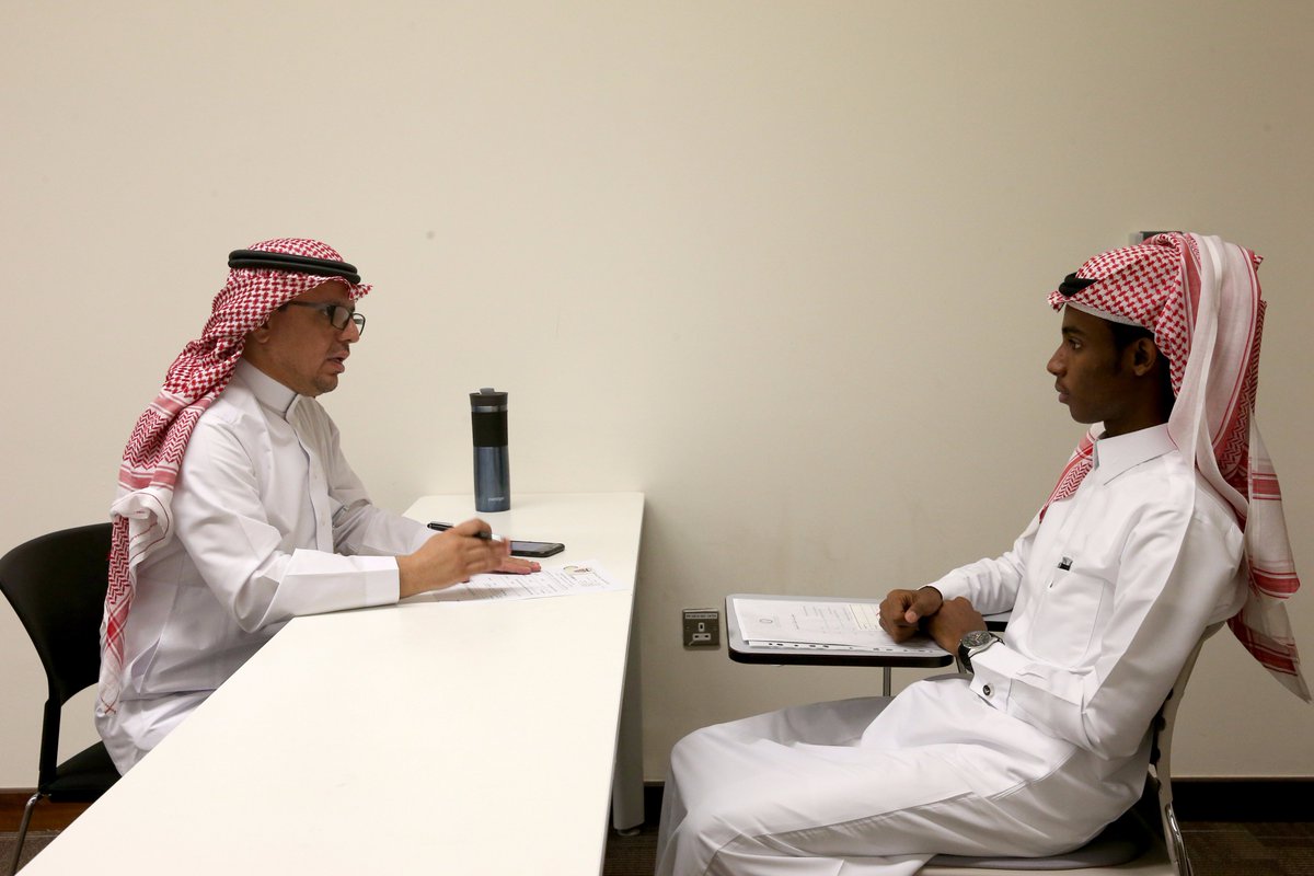 KSAU_HS's tweet photo. تبارك الجامعة للطلاب والطالبات المقبولين في برنامج ⁧#البكالوريوس⁩ للعام الأكاديمي القادم وتتمنى لهم التوفيق والسداد في مشوارهم الجامعي. https://t.co/ApQNvAtGSa