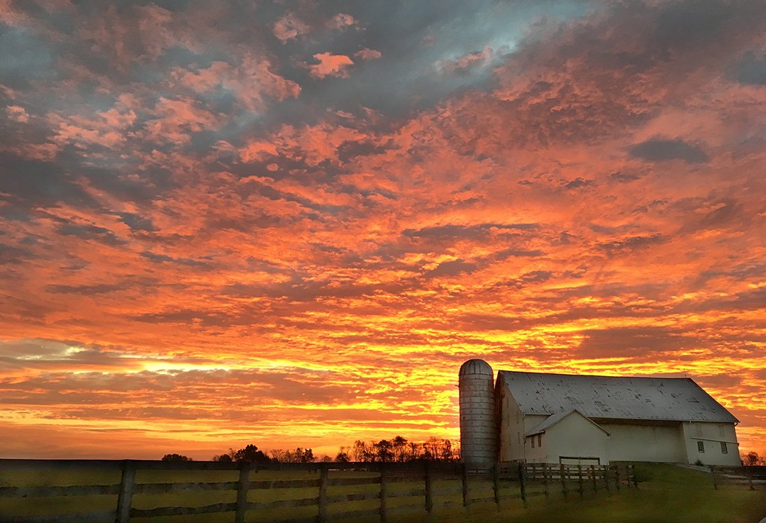 DestGettysburg's tweet photo. Explore #AuthenticAdamsCounty on your next trip to #Gettysburg! - https://t.co/l9Ud3FWogW #travel https://t.co/gL3mvyOWNZ