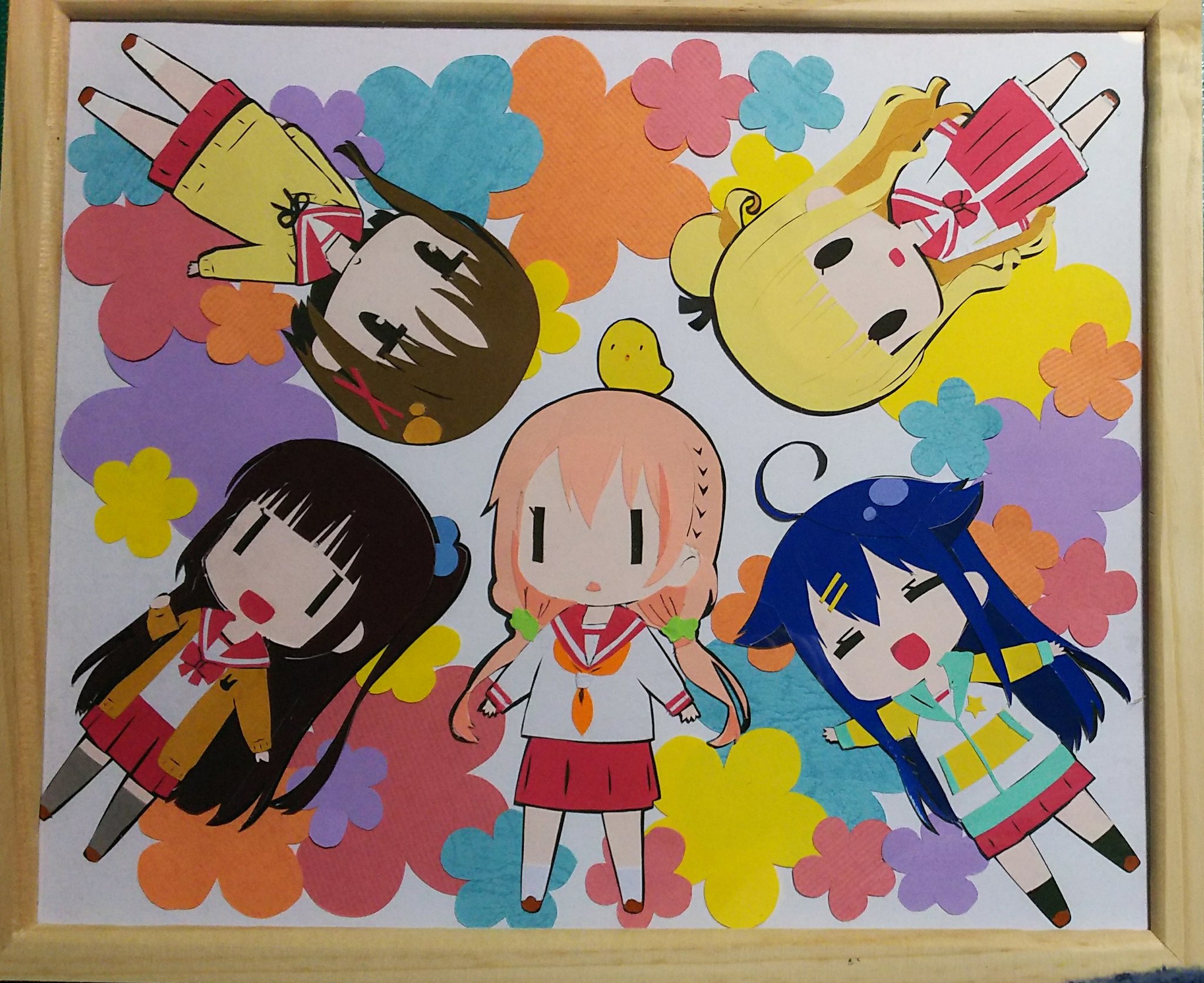 まーち 月 額縁に収めた٩ ۶ 花の輪で 平和な感じに ー ノ ひなこのーと 桜木ひな子 柊真雪 夏川くいな 中島ゆあ 萩野千秋 切り絵 公式絵トレス切り絵 フォローしてくれたら嬉しい T Co Oemmeqdof1 Twitter