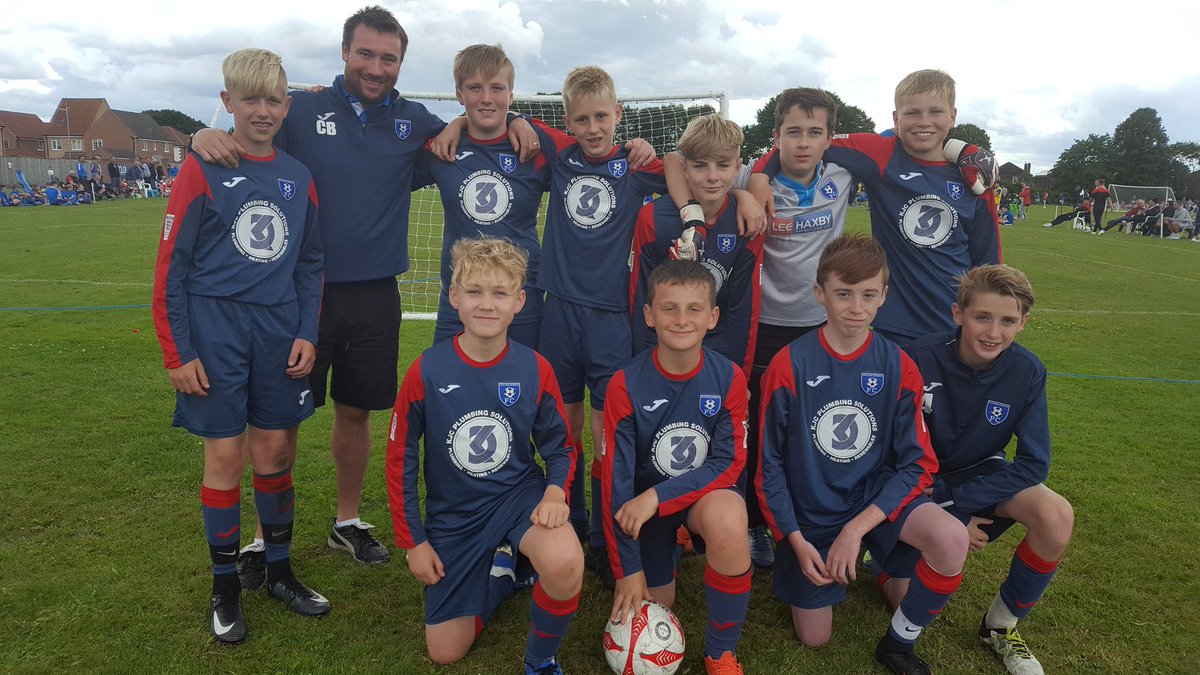 LCFCAcademy's tweet photo. Local junior club @RustonSports U14 pictured at @LincolnCity_FC #KAMT 2017 https://t.co/u91vZ1ZnTe