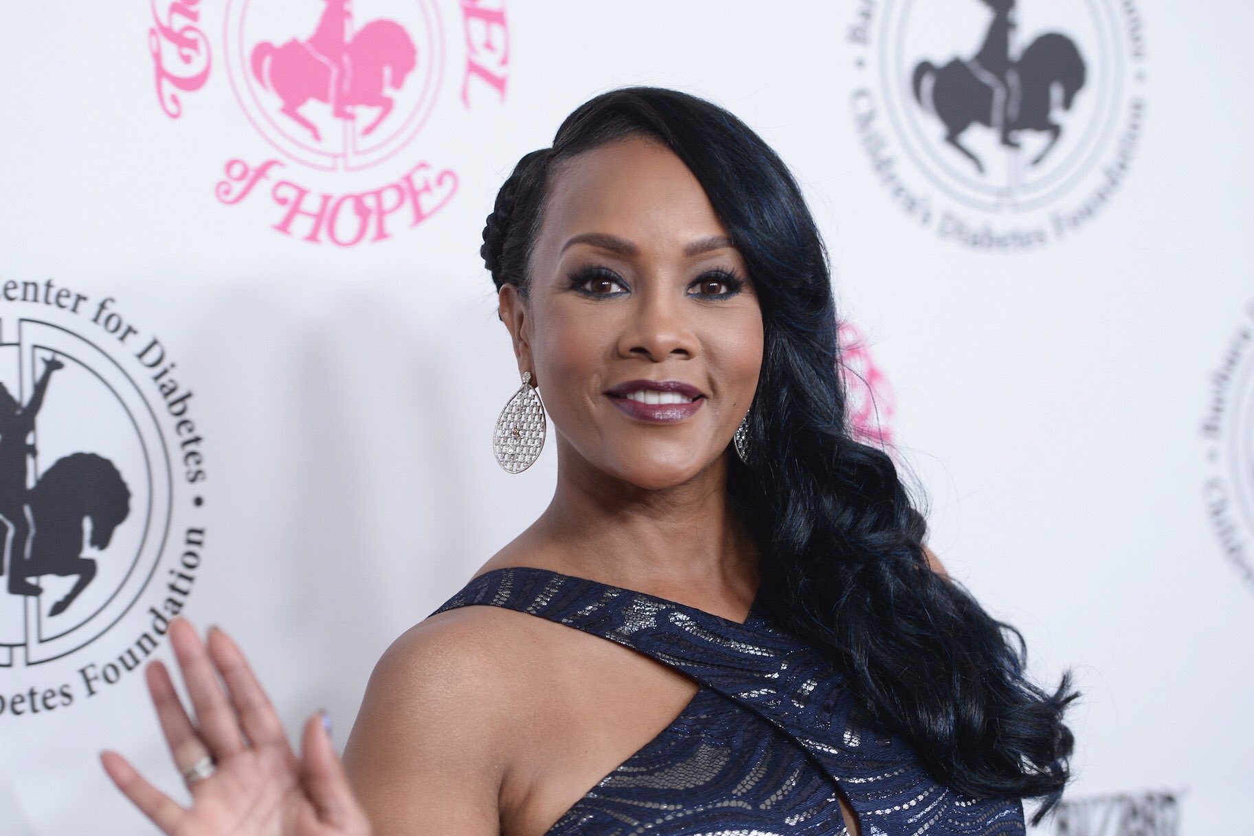 Happy Birthday to own Vivica A. Fox! 